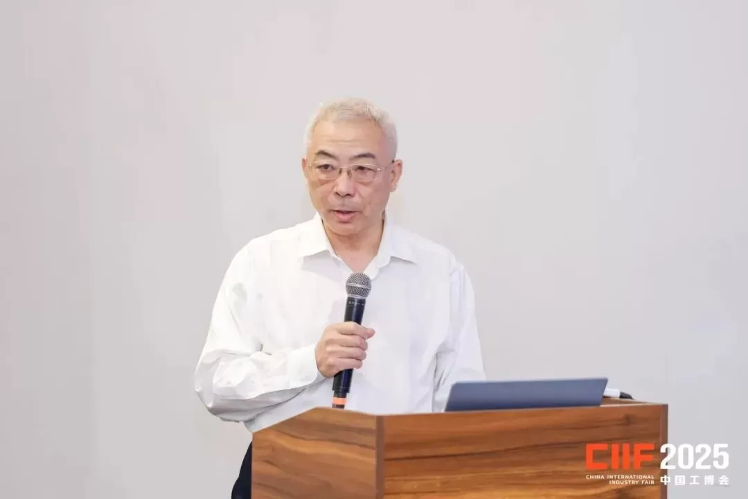Sipeng Technology Made Its Debut At The 2025 China International Industry Fair,