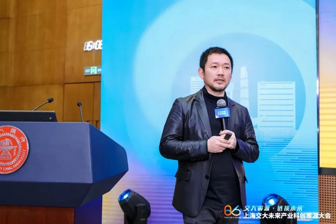 When It Comes to Transforming Scientific Achievements Into Practical Applications, Sipeng is Serious About It When It Comes to Transforming Scientific Achievements Into Practical Applications, Sipeng is Serious About It